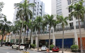 One Palm Tree Villas Manila